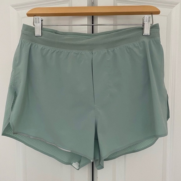 lululemon Fast and Free 3” short sea water size Small - Picture 2 of 6